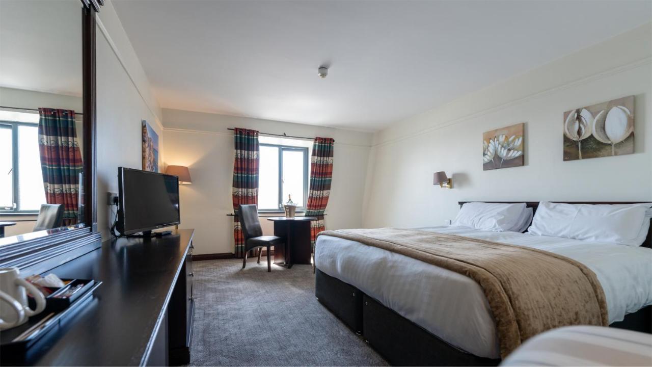 Marine Court Hotel Bangor  Bagian luar foto