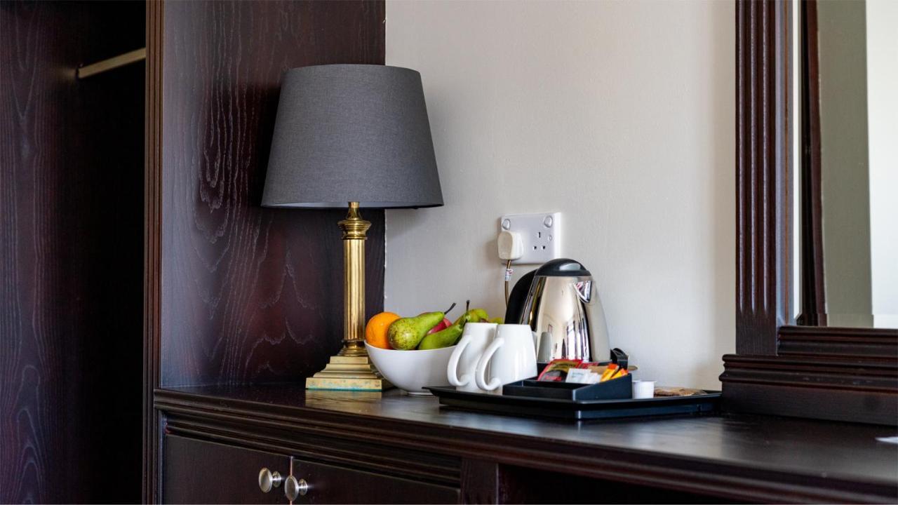 Marine Court Hotel Bangor  Bagian luar foto